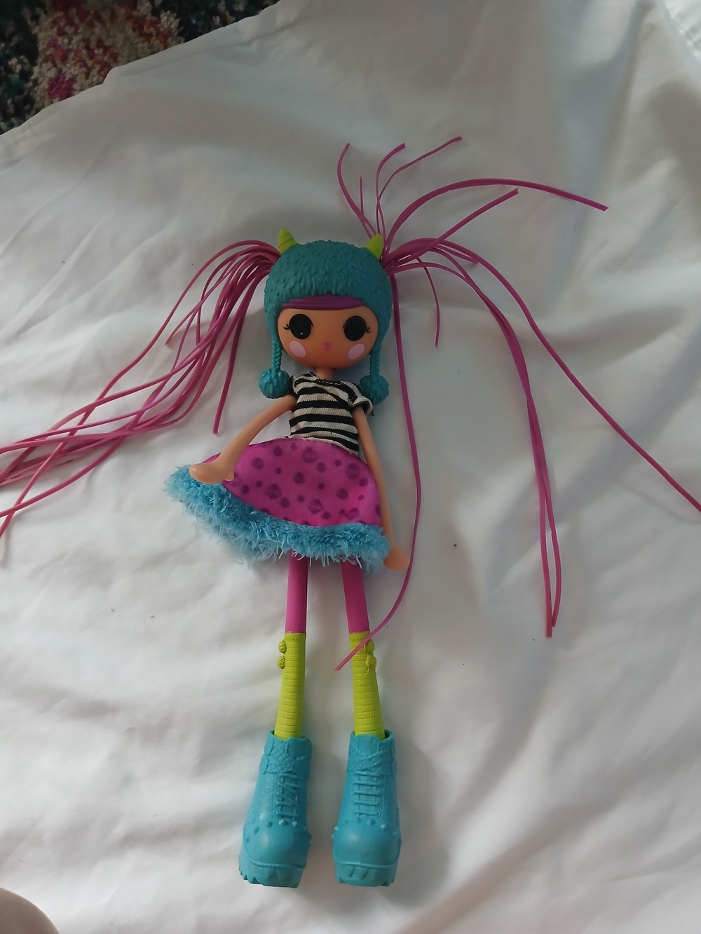 Lalaloopsy Girls Furry Grrs-a-Lot Doll Original Outfit Boots Long Pink Hair MGA